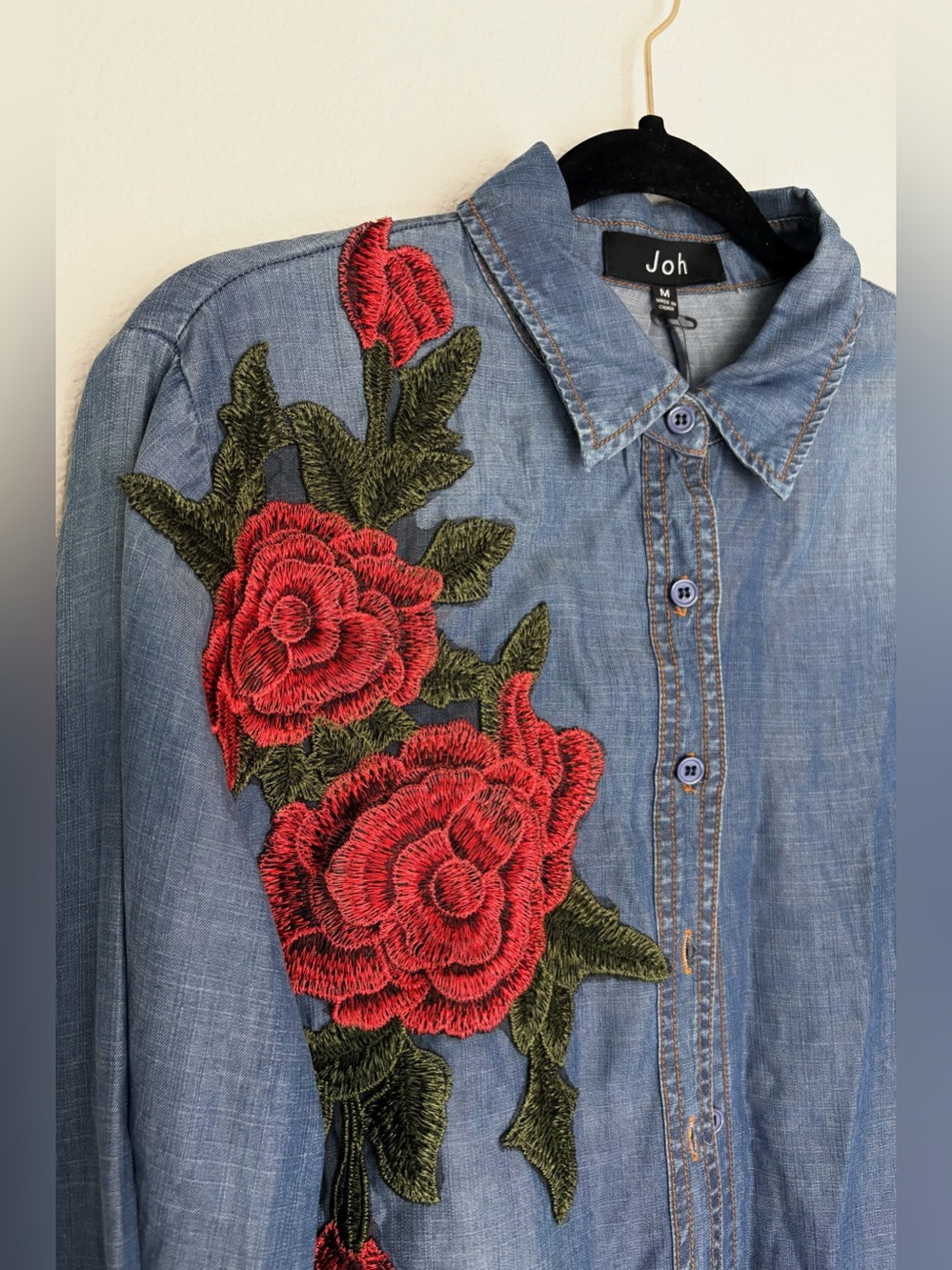 Light Blue Denim Button-Down Shirt with Red Rose Embroidery 100% Tencel - Picture 1 of 9
